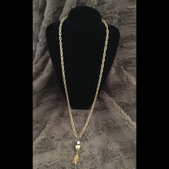 Vintage Jewelry - Vintage Long Gold/Pearl Tassel  Necklace